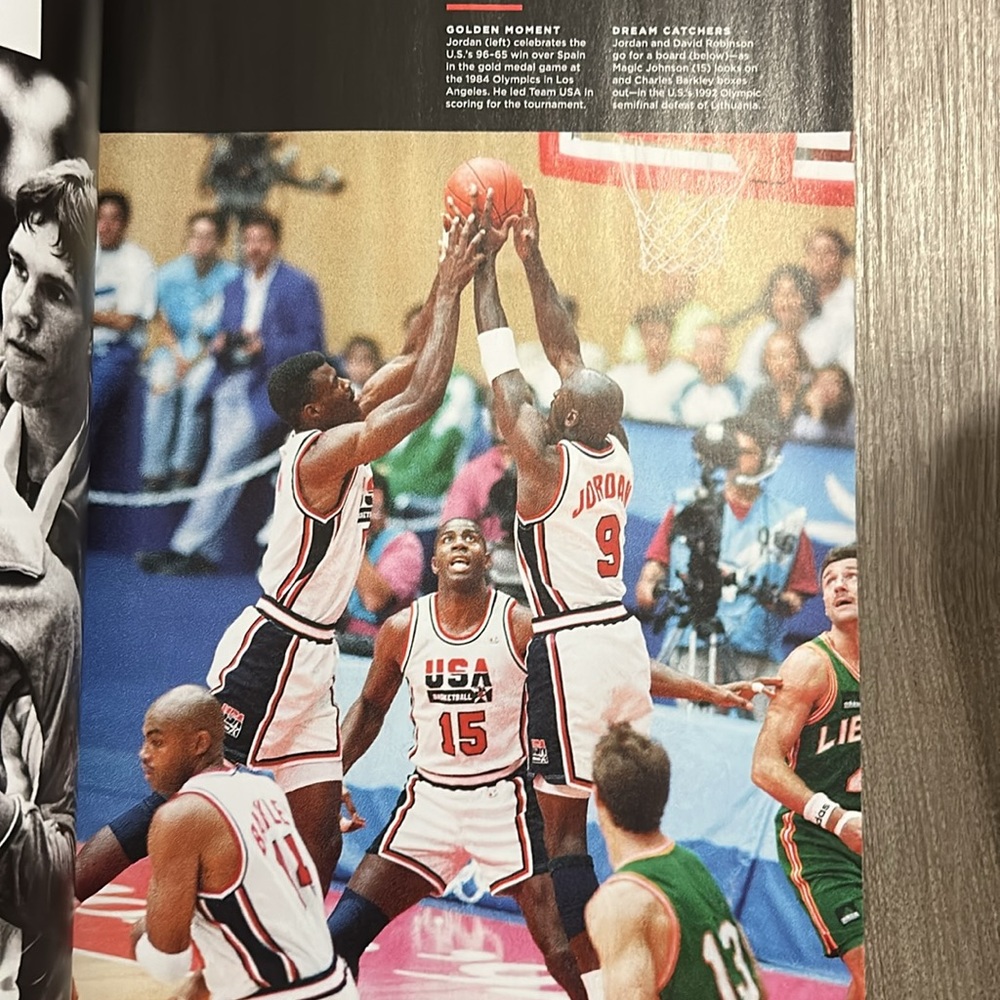 Michael Jordan Championships Magazine - Picture 4 of 5